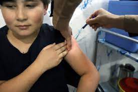 بیش از هشت هزار دُز واکسن پنتاوالان در قشم تزریق شد