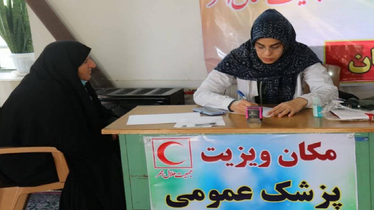 ارائه خدمات درمانی کاروان نذر خدمت به بیش از ۶۰۰ نفر در قشم