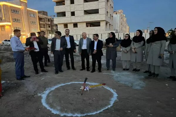 آیین کلنگ زنی مدرسه پسرانه سما قشم برگزار شد