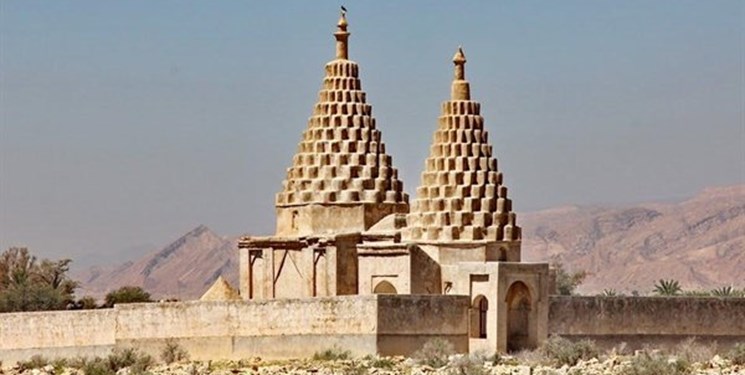 خیرین به مرمت آثار تاریخی بستک ورود کنند
