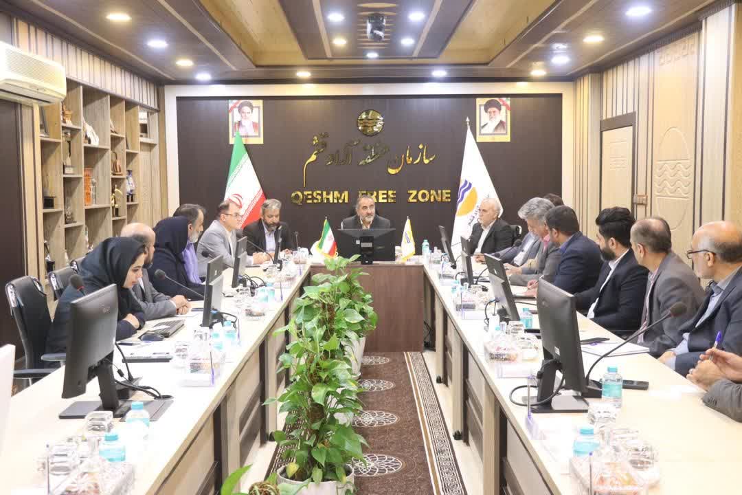 لزوم تقویت اصناف قشم به منظور دستیابی به رشد اقتصادی