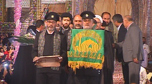 کاروان زیر سایه خورشید به قشم رسید