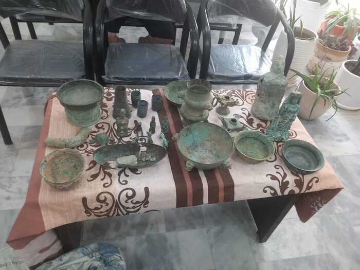 کشف ۱۷۰ قطعه شی تاریخی در قشم